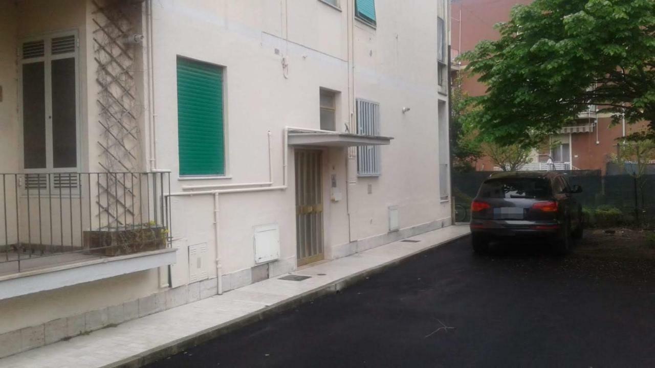 Casa Graziella Διαμέρισμα Πεσκάρα Εξωτερικό φωτογραφία